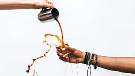 Como quitar las manchas de cafe